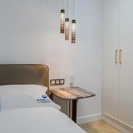 Seashell Aparthotel 4*
