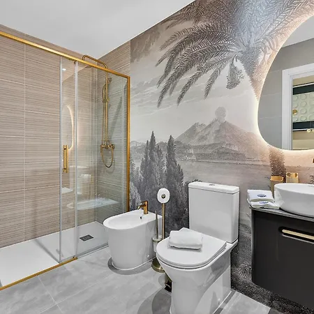 Seashell Aparthotel