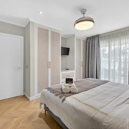 Seashell Aparthotel 4*