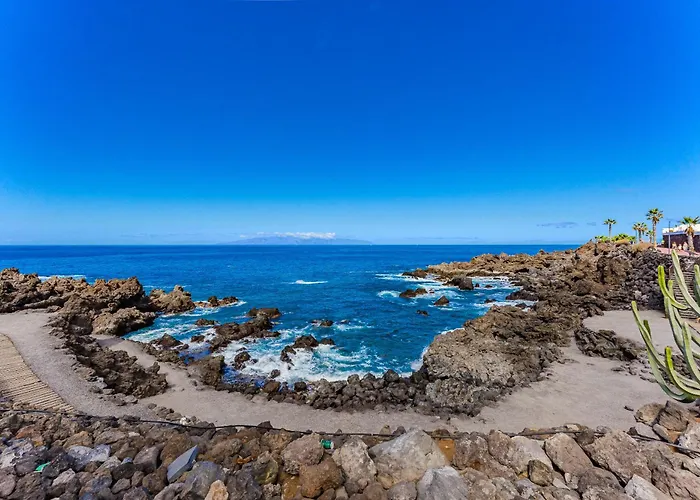 Aparthotel Seashell 4*