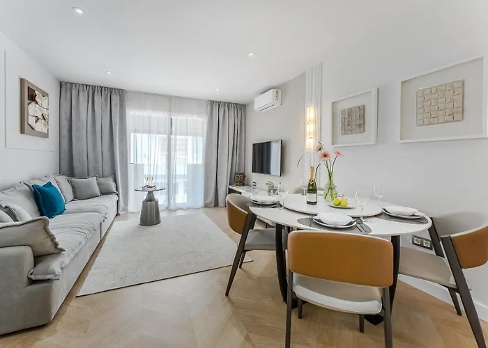 Seashell Apart-hotel 4*